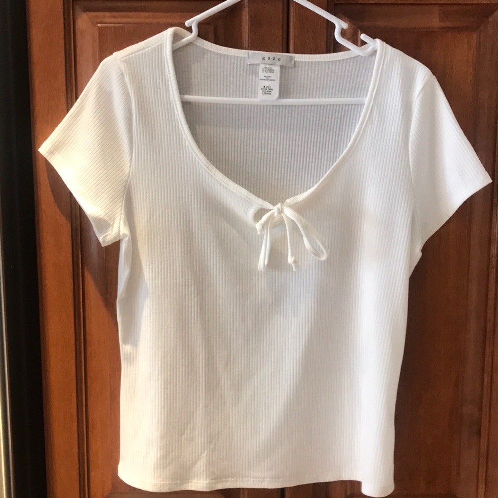 White t shirt